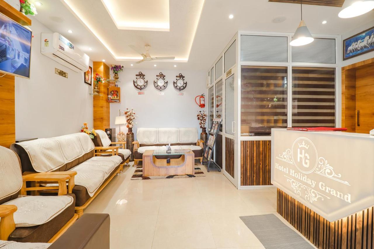 Fabhotel Holiday Grand Патна Екстериор снимка